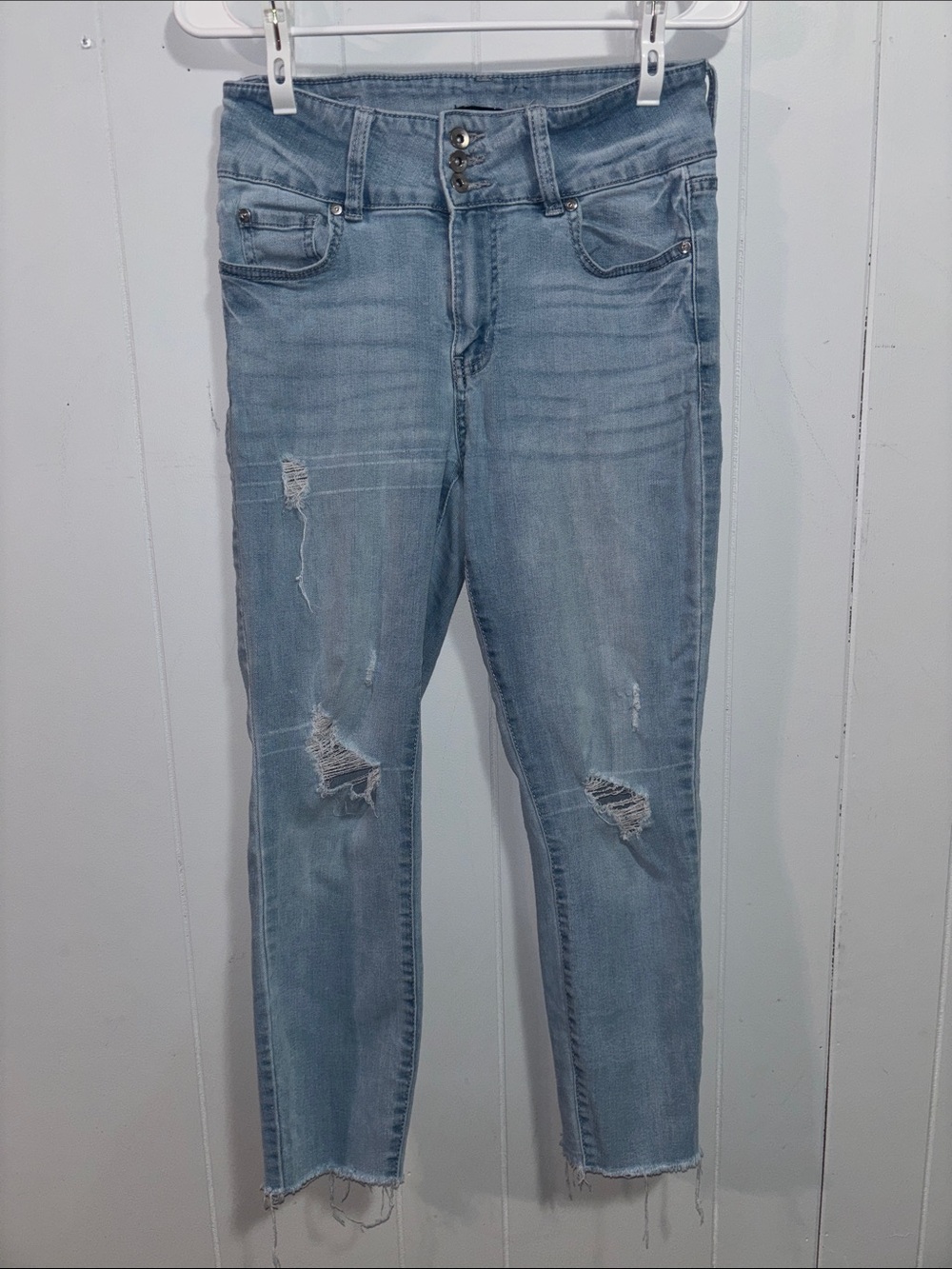 Kendall & Kylie Light Blue Distressed Ankle Jeans
